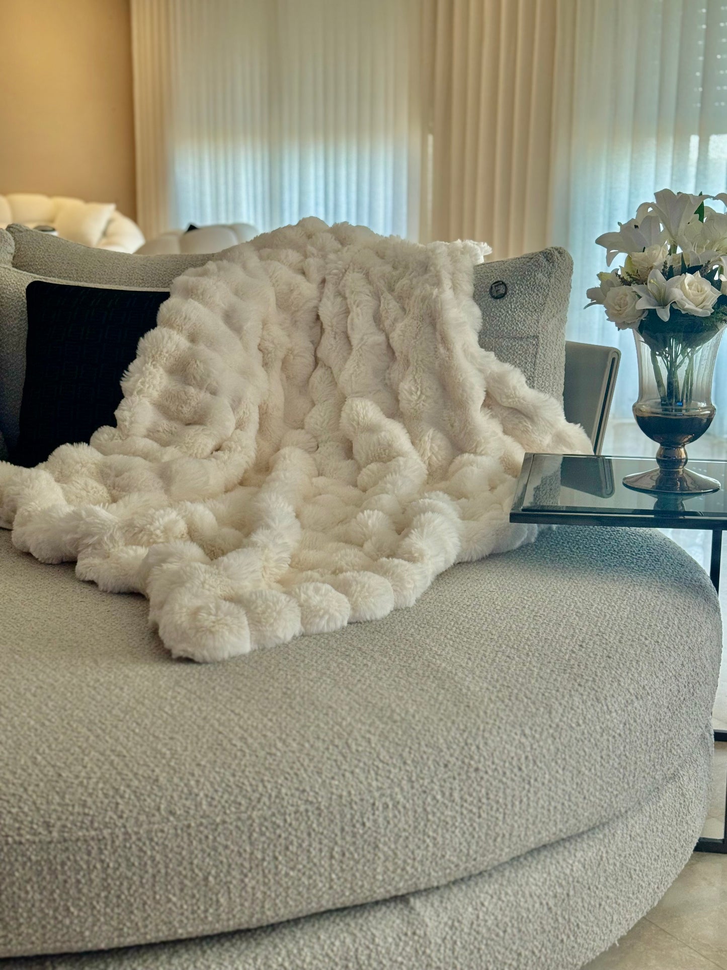 Plaid Fausse Fourrure Crème Luxueux - Couverture Ultra Pelucheuse Déco Premium