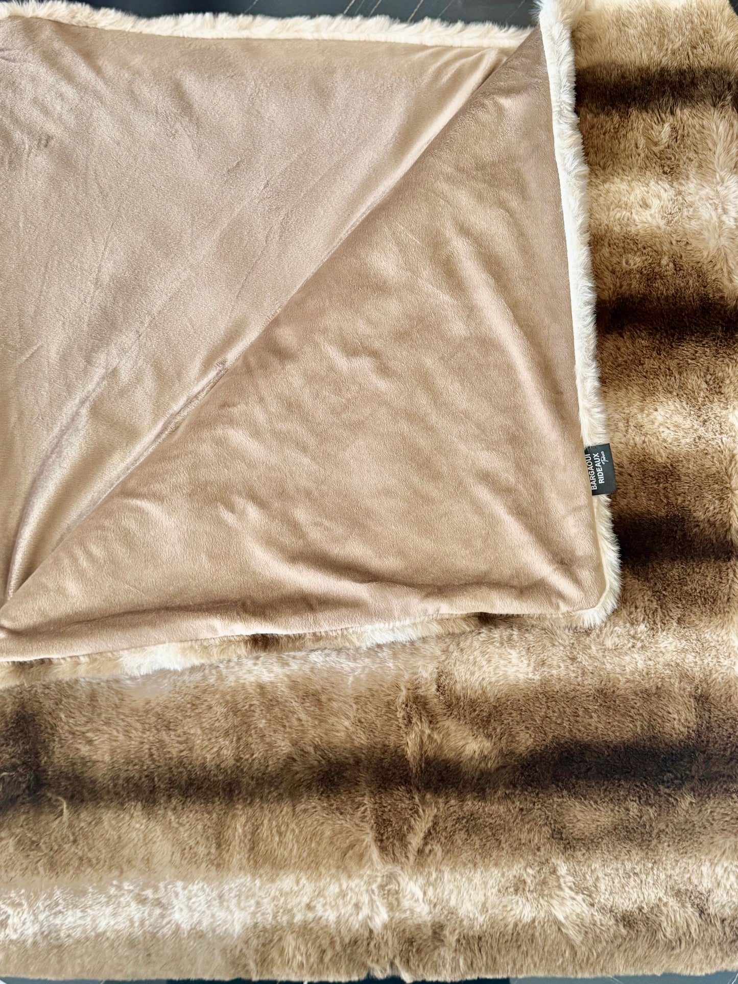 Plaid Fausse Fourrure Luxueux - Couverture Ultra Douce Décoration Maison