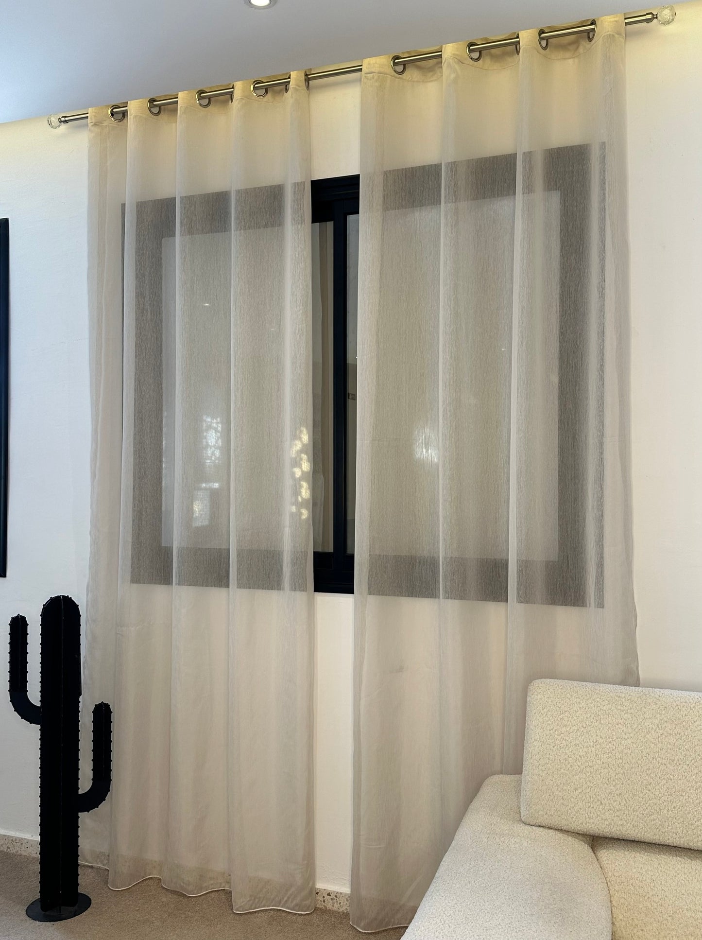 Voilage Transparent en Organza Blanc - Prêt à poser avec anneaux en acier argenté