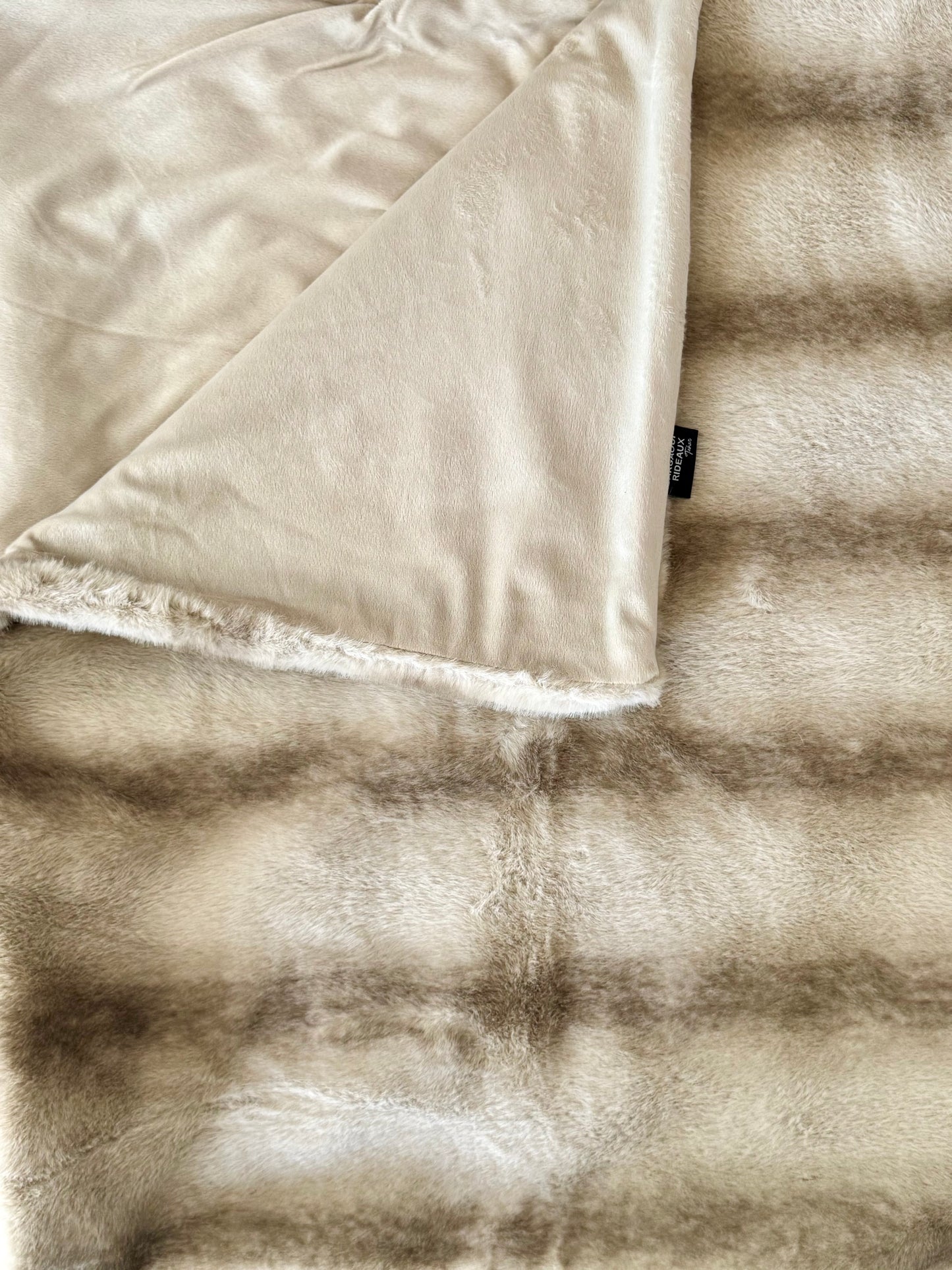 plaid fausse fourrure beige rayure ondulée haute qualité ultra doux couverture confortable salon jeté décoration linge de maison polaire