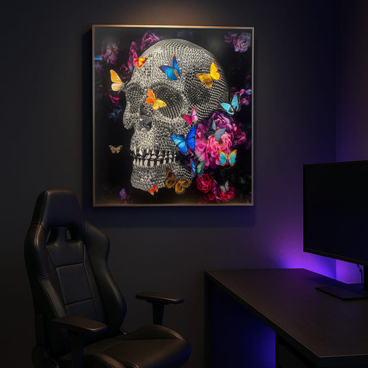 Tableau Crâne Diamanté avec Papillons Colorés - Art Gothique Moderne Encadré Or