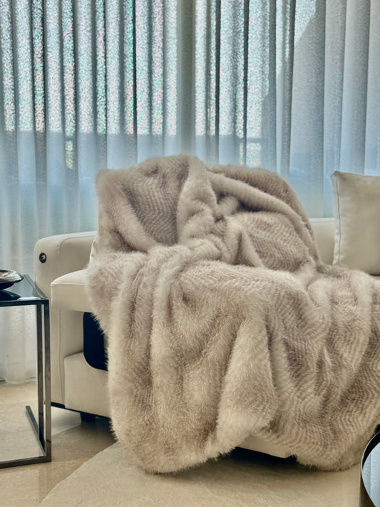 Luxehome Plaid Fourrure Ultra Doux, Beige Rayé - Couverture Fausse Fourrure Haute Qualité, Motif Ondulé, Canapé Salon, Super Moelleuse et Luxueuse