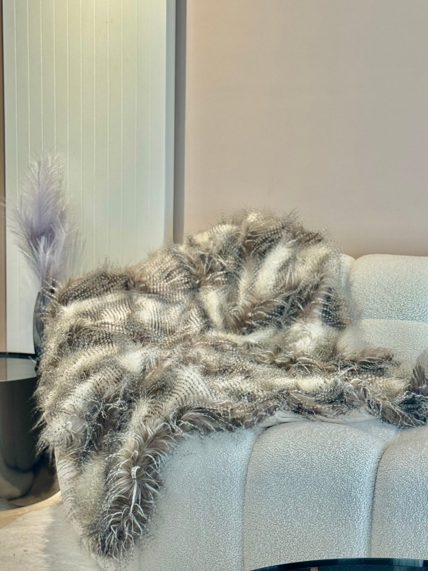 Plaid Luxueux Texture Bouclette Beige - Couverture Ultra Moelleuse à Franges