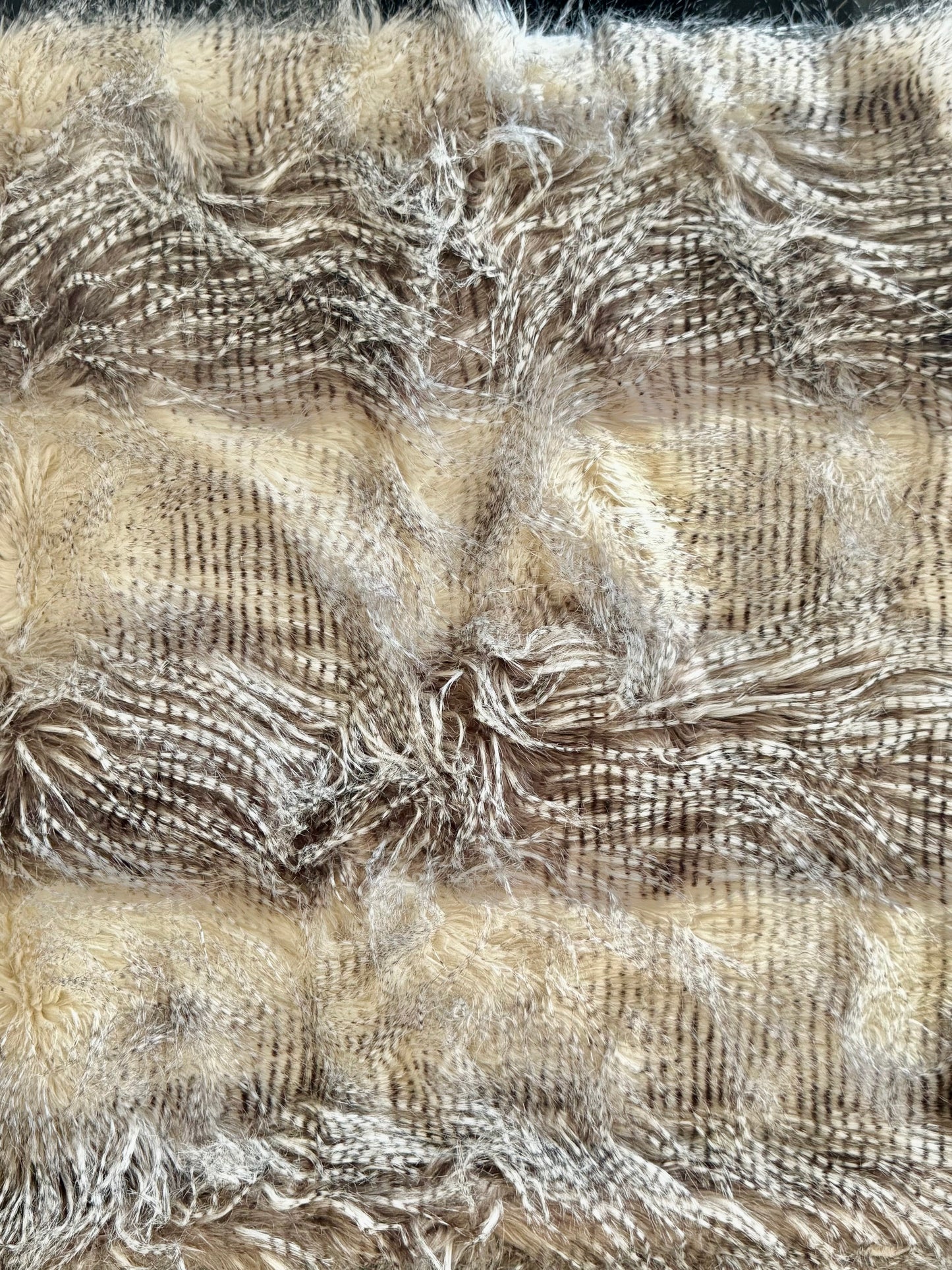 Plaid Luxueux Texture Bouclette Beige - Couverture Ultra Moelleuse à Franges