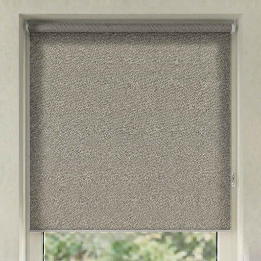 Store screen enrouleur coloris beige pierre réf. S3-089, toile 75% Black-out sur mesure Bargaoui Rideaux