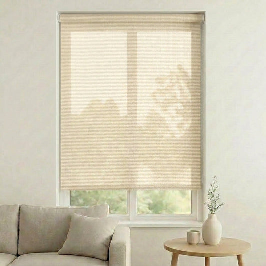 Store screen enrouleur coloris crème clair réf. SC-54, toile 50% Black-out sur mesure Bargaoui Rideaux