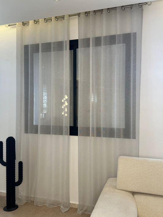 Voilage Transparent Gris en Organza - Prêt à poser avec anneaux en acier argenté
