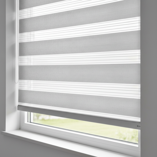 Store zebra uni coloris gris clair réf. Zl-01, store jour nuit sur mesure Bargaoui Rideaux