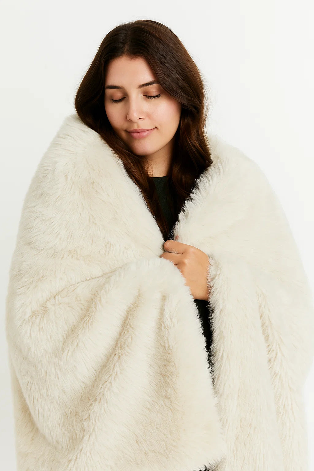 Plaid Luxueux en Fausse Fourrure Crème - Couverture Douce et Moelleuse pour Salon et Chambre