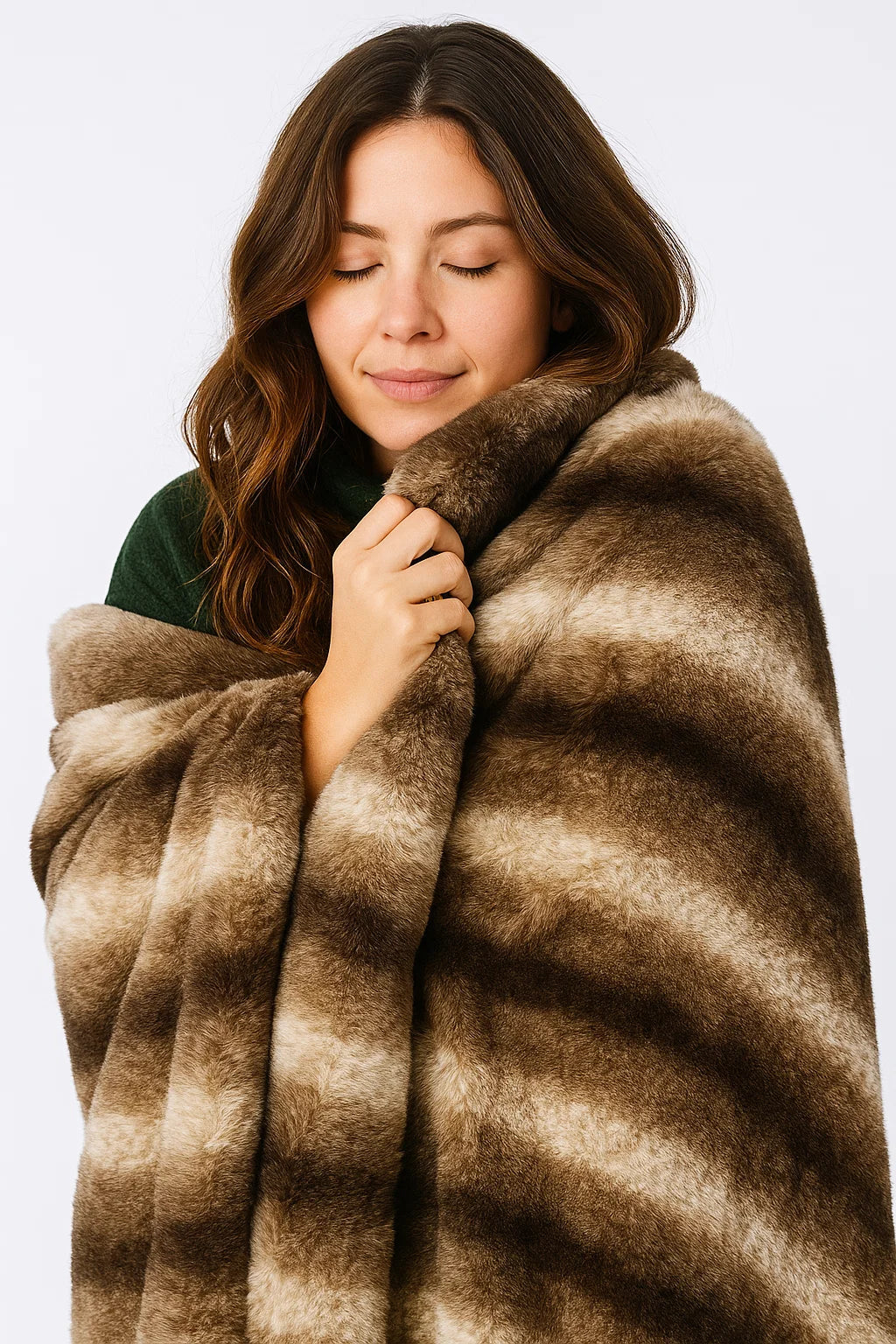 plaid fausse fourrure marron beige crème haute qualité ultra doux couverture confortable salon jeté décoration moderne tendance linge de maison polaire